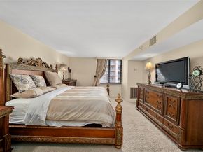 3525 Sage Rd 1512, Houston TX 77056