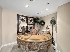 3525 Sage Rd 1512, Houston TX 77056