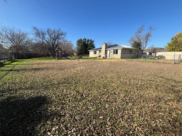 1500 Wildflower Drive, Round Rock TX 78664