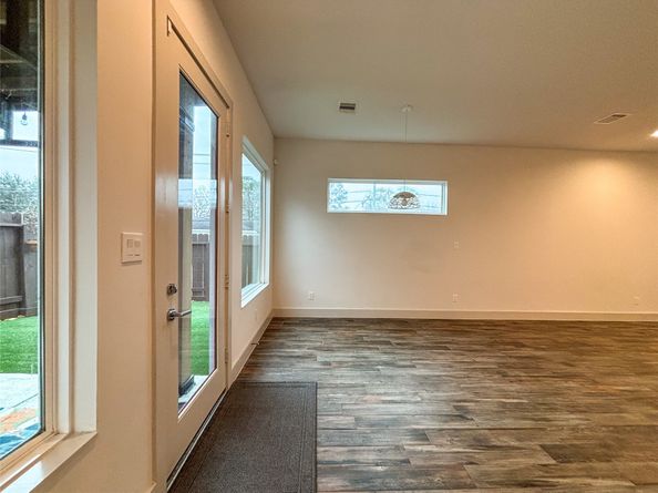 4402 Bora Bora Lane, Houston TX 77045