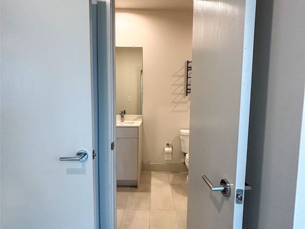 4402 Bora Bora Lane, Houston TX 77045