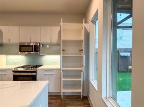 4402 Bora Bora Lane, Houston TX 77045