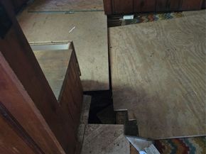 5655 Winding Creek Way, Houston TX 77017