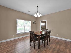 308 E Phillips Street, Conroe TX 77301