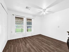 5015 Falls Street, Houston TX 77026