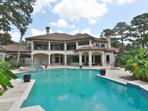 35 Gleannloch Estates Drive, Spring TX 77379
