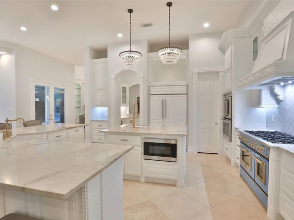 35 Gleannloch Estates Drive, Spring TX 77379