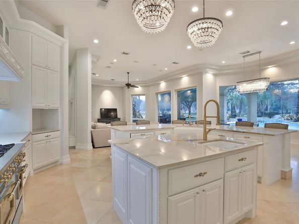 35 Gleannloch Estates Drive, Spring TX 77379