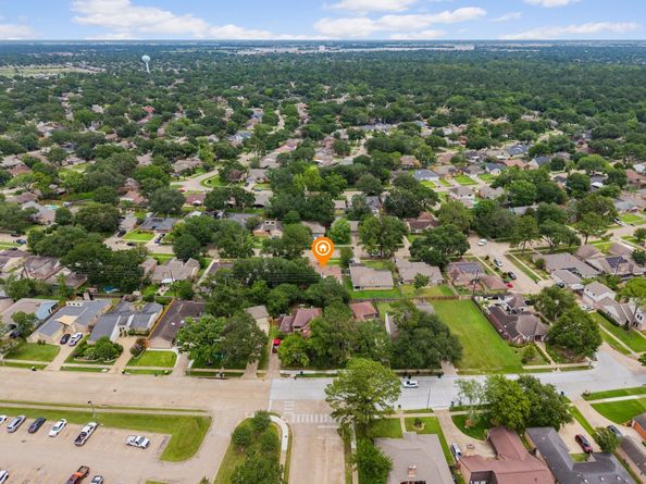 4809 Blueberry Hill Drive, Houston TX 77084