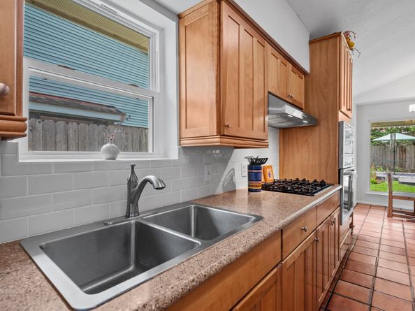 4809 Blueberry Hill Drive, Houston TX 77084