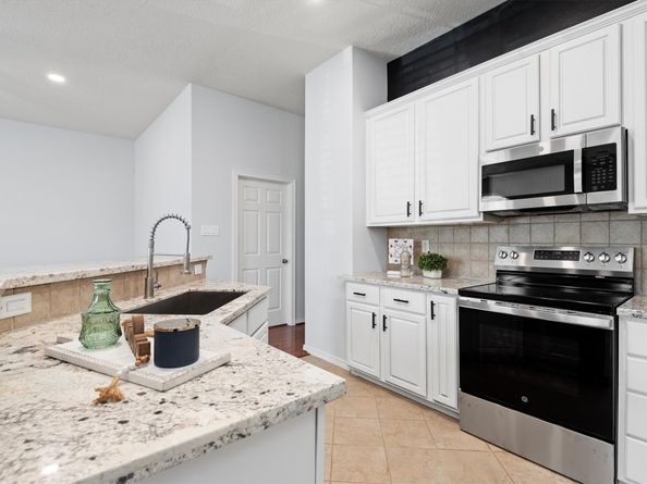 12755 Mill Ridge Drive 1103, Cypress TX 77429