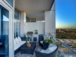 2727 Kirby Drive 19F, Houston TX 77098