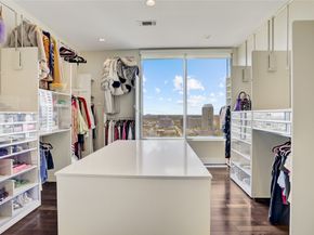 2727 Kirby Drive 19F, Houston TX 77098