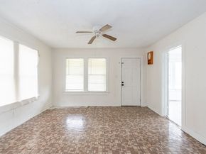 1817 Mcdaniel Street, Houston TX 77093
