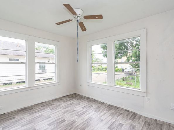 1817 Mcdaniel Street, Houston TX 77093