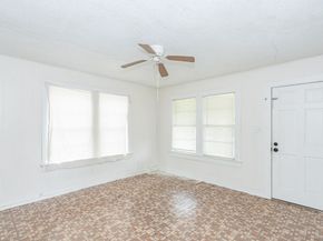 1817 Mcdaniel Street, Houston TX 77093