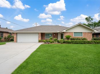 1506 Foxwood Road