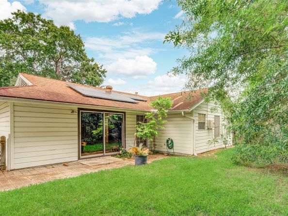 4753 Redstart Street, Houston TX 77035