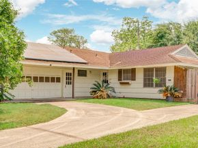 4753 Redstart Street, Houston TX 77035