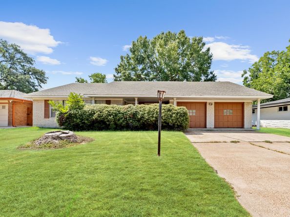 314 Empress Drive, Houston TX 77034