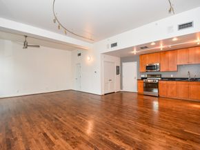 915 Franklin Street 4A, Houston TX 77002