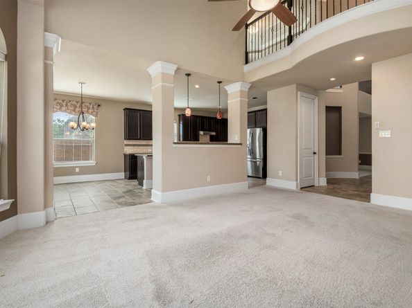 1715 Laremont Bend Drive, Spring TX 77386