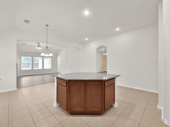 10 Barker Ridge Court, Spring TX 77382