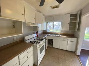 5810 Belmark Street, Houston TX 77033