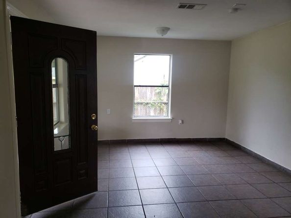 3418 Memel Street, Houston TX 77026