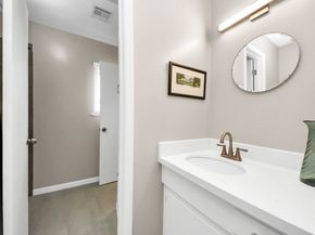 1815 Tannehill Drive, Houston TX 77008