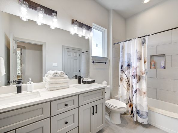 2402 Bennington Street, Houston TX 77093