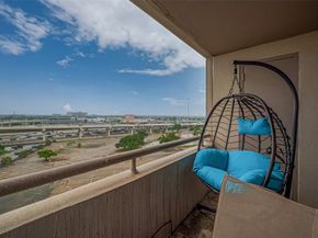 3525 Sage Road 1004, Houston TX 77056