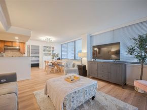 3525 Sage Road 1004, Houston TX 77056