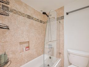 3525 Sage Road 1004, Houston TX 77056