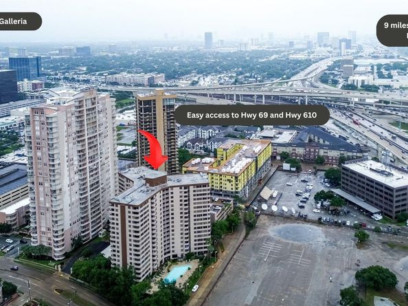 3525 Sage Road 1004, Houston TX 77056