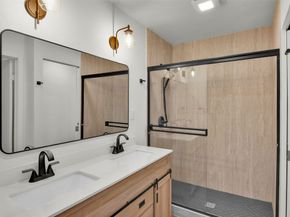14 Fiddleleaf Court, The Woodlands TX 77381