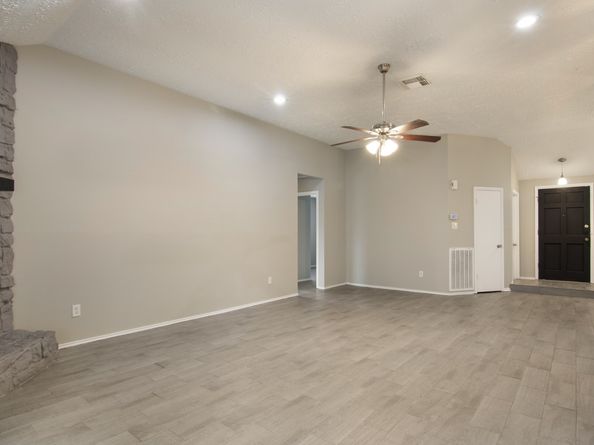 16822 Applecross Lane, Houston TX 77084