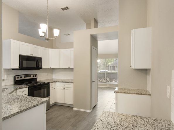 16822 Applecross Lane, Houston TX 77084