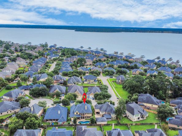 13723 Playa Lucia Court, Houston TX 77044
