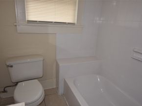 4618 Clay Street, Houston TX 77023