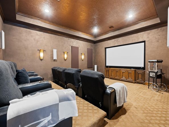 54 Player Point Drive, The Woodlands TX 77382