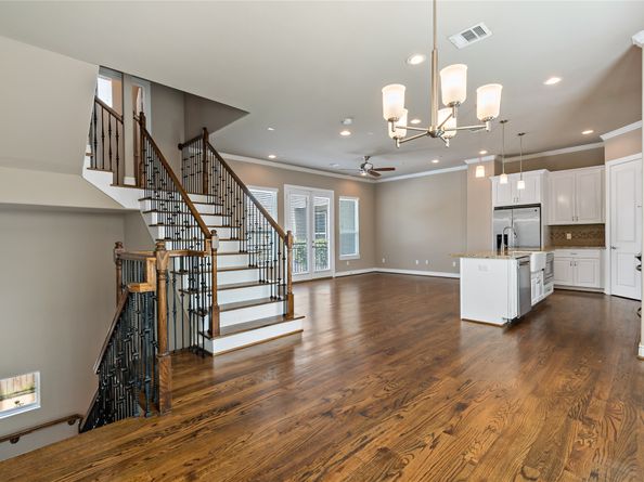 4312 Dickson Street B, Houston TX 77007