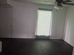 140 Goodson Drive 140, Houston TX 77060
