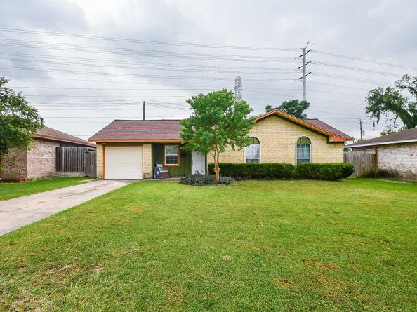 726 Brookview Street, Channelview TX 77530