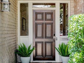 3815 Wakeforest Street, Houston TX 77098