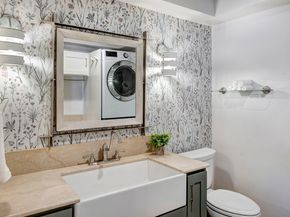 3815 Wakeforest Street, Houston TX 77098