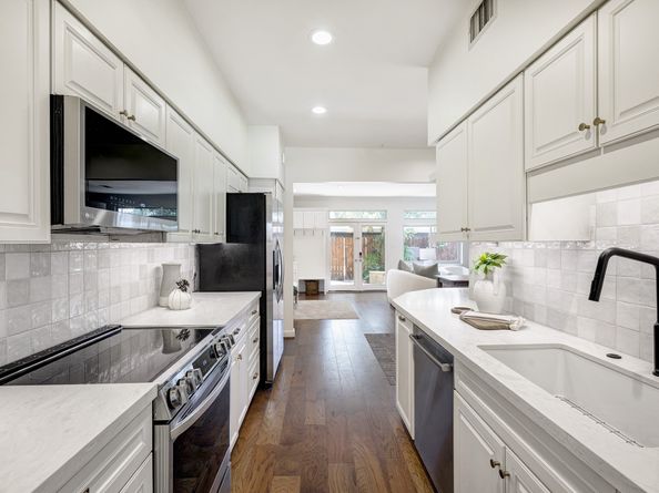 3815 Wakeforest Street, Houston TX 77098