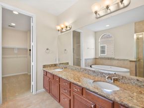 5210 Petty Street C, Houston TX 77007