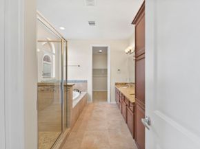 5210 Petty Street C, Houston TX 77007