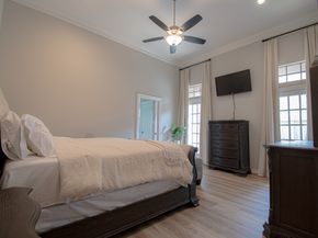 8014 N Circle Drive, Houston TX 77071